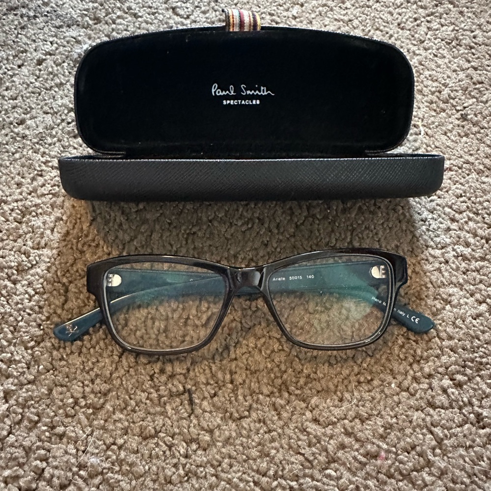 Paul smith women’s glasses with case